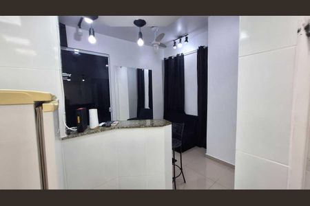 Apartamento à venda com 32m², 1 quarto e sem vaga