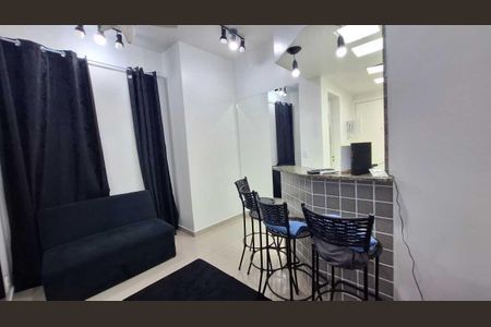 Apartamento à venda com 32m², 1 quarto e sem vaga