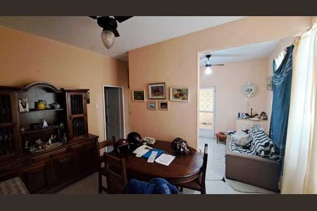 Casa à venda com 61m², 2 quartos e 1 vaga