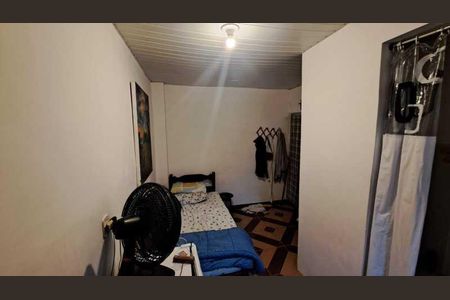 Casa à venda com 61m², 2 quartos e 1 vaga