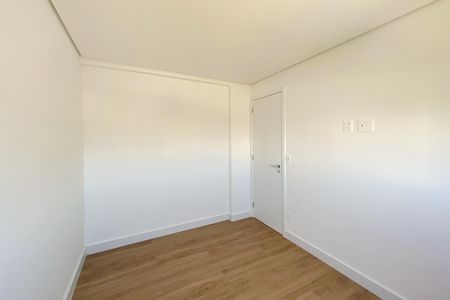 Apartamento à venda com 1410m², 3 quartos e 2 vagas Apartamento à venda com 1410m², 3 quartos e 2 vagasQuarto 1