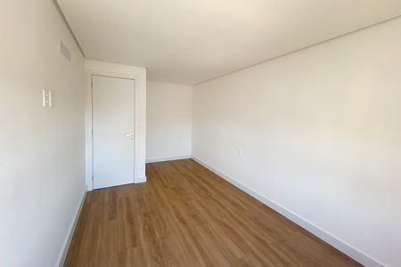 Apartamento à venda com 1410m², 3 quartos e 2 vagas Apartamento à venda com 1410m², 3 quartos e 2 vagasSuíte 1