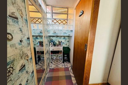 Casa à venda com 182m², 3 quartos e 2 vagas