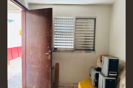 Casa à venda com 182m², 3 quartos e 2 vagas