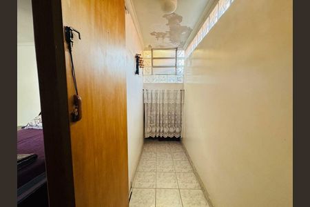 Casa à venda com 182m², 3 quartos e 2 vagas