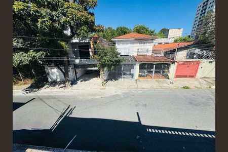 Casa à venda com 182m², 3 quartos e 2 vagas