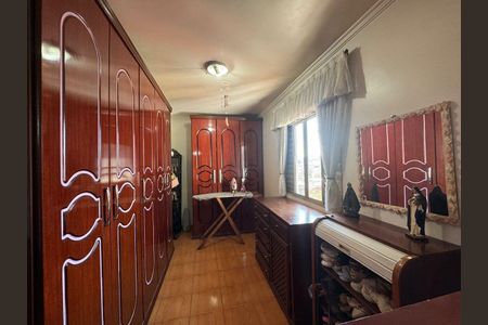 Casa à venda com 182m², 3 quartos e 2 vagas