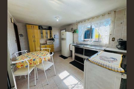 Casa à venda com 182m², 3 quartos e 2 vagas