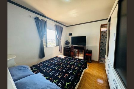 Casa à venda com 182m², 3 quartos e 2 vagas