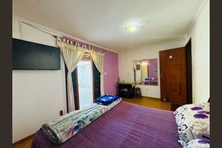 Casa à venda com 182m², 3 quartos e 2 vagas