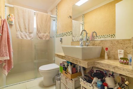 Apartamento à venda com 67m², 2 quartos e 1 vagaBanheiro