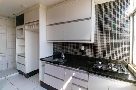 Apartamento para alugar com 52m², 2 quartos e 1 vaga Apartamento para alugar com 52m², 2 quartos e 1 vagaCozinha e Área de Serviço