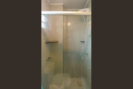 Banheiro  de apartamento para alugar com 1 quarto, 23m² em Centro Histórico, Porto Alegre