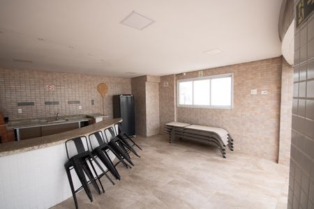 Apartamento para alugar com 67m², 2 quartos e 1 vaga Apartamento para alugar com 67m², 2 quartos e 1 vagaÁrea comum - Churrasqueira