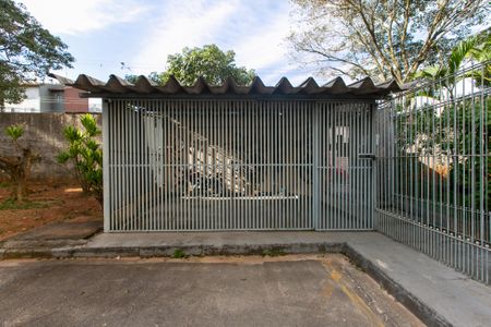 Apartamento à venda com 43m², 2 quartos e 1 vaga Apartamento à venda com 43m², 2 quartos e 1 vagaÁrea comum - Bicicletário