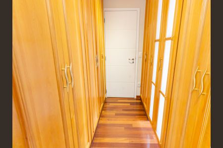Apartamento à venda com 127m², 3 quartos e 2 vagasSuíte - Closet