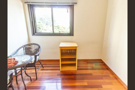 Apartamento à venda com 127m², 3 quartos e 2 vagasQuarto 2