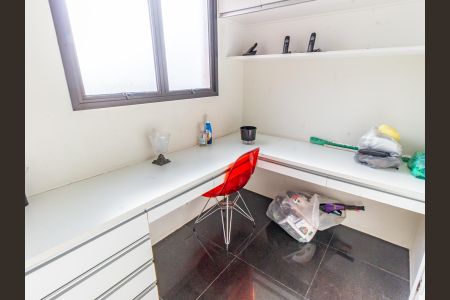 Apartamento à venda com 127m², 3 quartos e 2 vagasQuarto de Serviço