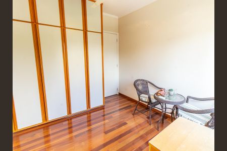 Apartamento à venda com 127m², 3 quartos e 2 vagasQuarto 2