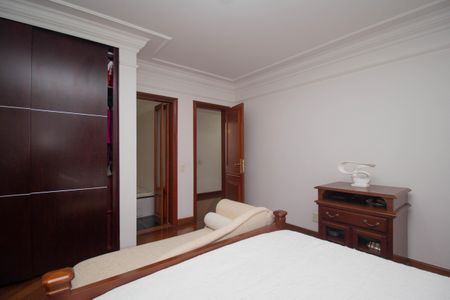 Casa à venda com 400m², 4 quartos e 8 vagasQuarto 4