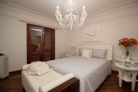 Casa à venda com 400m², 4 quartos e 8 vagasQuarto 3