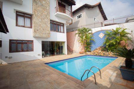 Casa à venda com 400m², 4 quartos e 8 vagasÁrea Gourmet