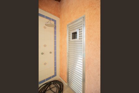 Casa à venda com 400m², 4 quartos e 8 vagasÁrea Gourmet - Banheiro