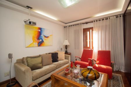 Casa à venda com 400m², 4 quartos e 8 vagasQuarto 1