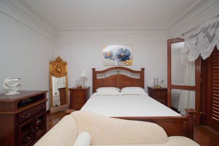 Casa à venda com 400m², 4 quartos e 8 vagasQuarto 4