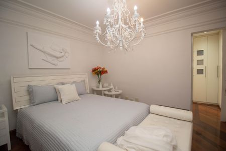 Casa à venda com 400m², 4 quartos e 8 vagasQuarto 3