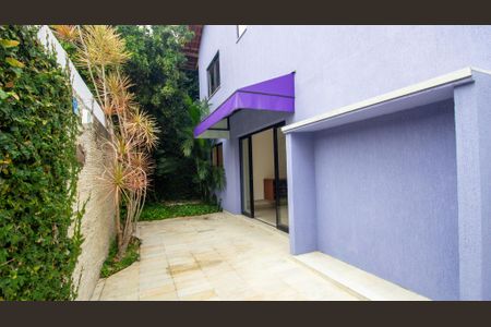 Casa de condomínio à venda com 350m², 4 quartos e 3 vagasVaranda da Sala