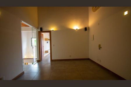 Casa de condomínio à venda com 350m², 4 quartos e 3 vagasHall dos Quartos