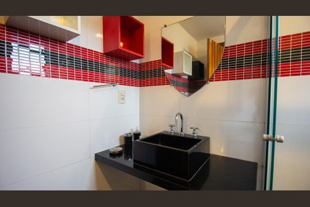 Casa de condomínio à venda com 350m², 4 quartos e 3 vagasBanheiro da Suíte 3