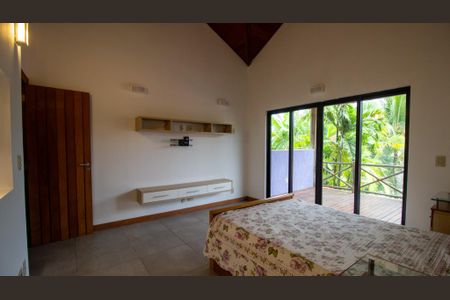 Casa de condomínio à venda com 350m², 4 quartos e 3 vagasSuíte 1