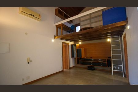 Casa de condomínio à venda com 350m², 4 quartos e 3 vagasHall dos Quartos