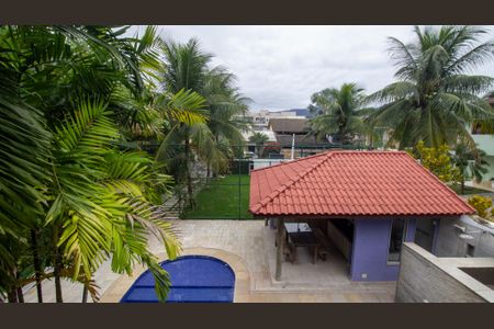 Casa de condomínio à venda com 350m², 4 quartos e 3 vagasVaranda da Suíte 1