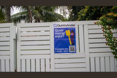Casa de condomínio à venda com 350m², 4 quartos e 3 vagasPlaquinha instalada