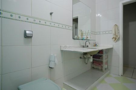 Casa à venda com 360m², 3 quartos e sem vagaBanheiro Social