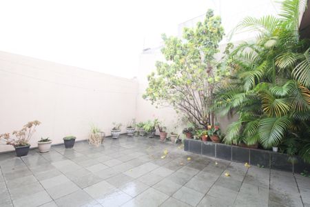 Casa à venda com 137m², 3 quartos e sem vagaArea comum