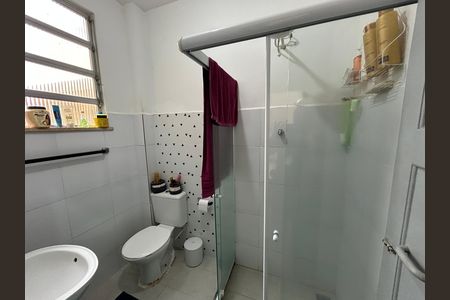 Apartamento à venda com 65m², 2 quartos e sem vagaBanheiro