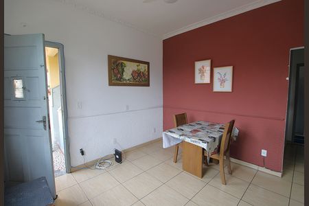 Apartamento à venda com 65m², 2 quartos e sem vagaSala