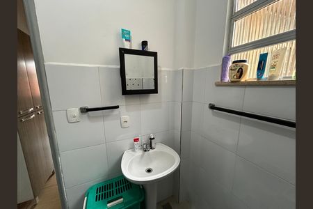 Apartamento à venda com 65m², 2 quartos e sem vagaBanheiro