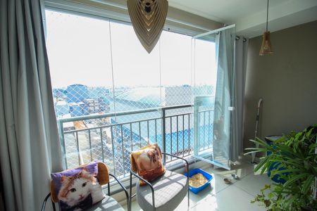 Apartamento à venda com 60m², 2 quartos e 1 vagaVaranda