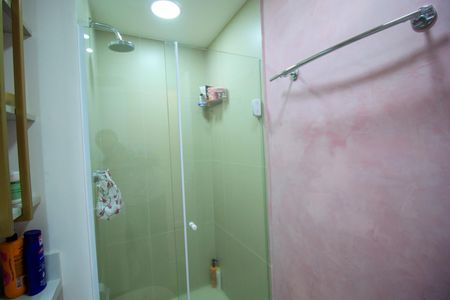 Apartamento à venda com 60m², 2 quartos e 1 vagaBanheiro Suíte