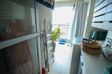 Apartamento à venda com 60m², 2 quartos e 1 vagaÁrea de Serviço