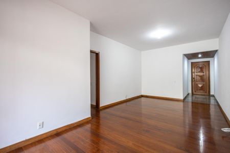 Apartamento à venda com 110m², 3 quartos e 2 vagasSala