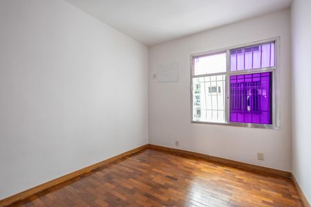 Apartamento à venda com 110m², 3 quartos e 2 vagasQuarto 2