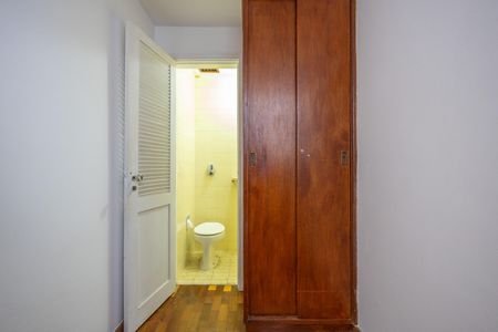 Apartamento à venda com 110m², 3 quartos e 2 vagasQuarto de Serviço