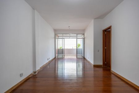 Apartamento à venda com 110m², 3 quartos e 2 vagasSala