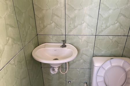 Casa para alugar com 40m², 1 quarto e sem vagaBanheiro